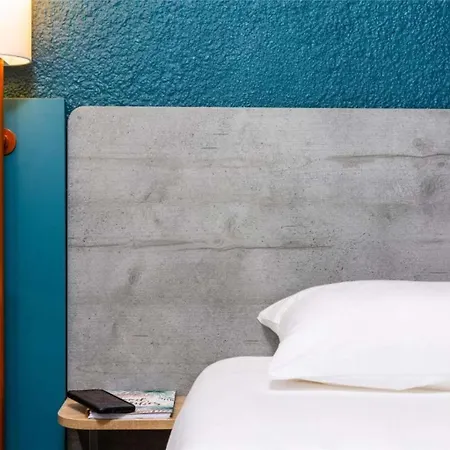 Ibis Budget Porte D'orleans Hotel