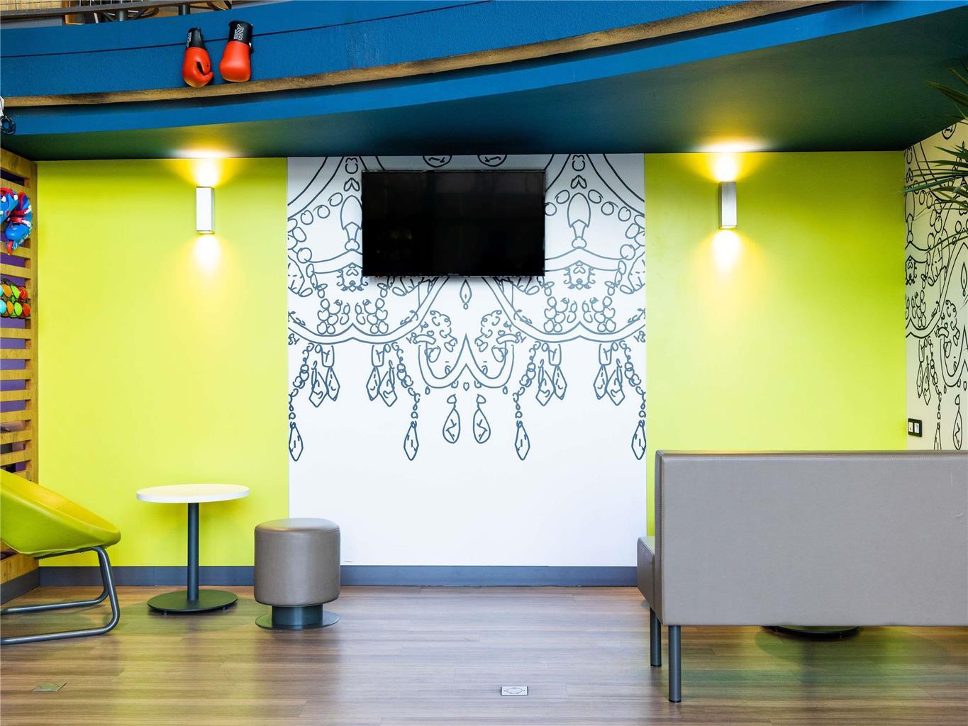 Hotel Ibis Budget Porte D'orleans Parigi