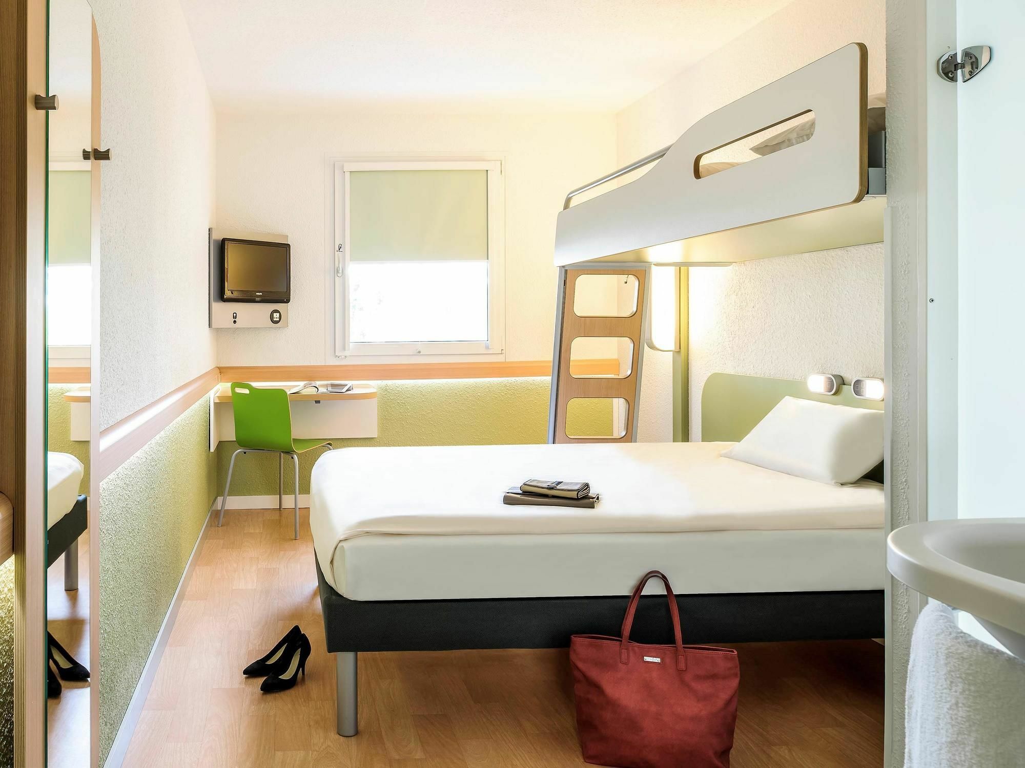 Ibis Budget Porte D'orleans 2*